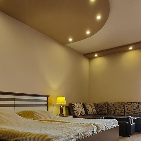 Areg Hotel Erywań Zewnętrze zdjęcie