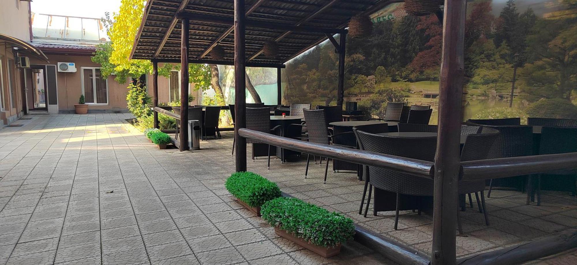 Areg Hotel Erywań Zewnętrze zdjęcie