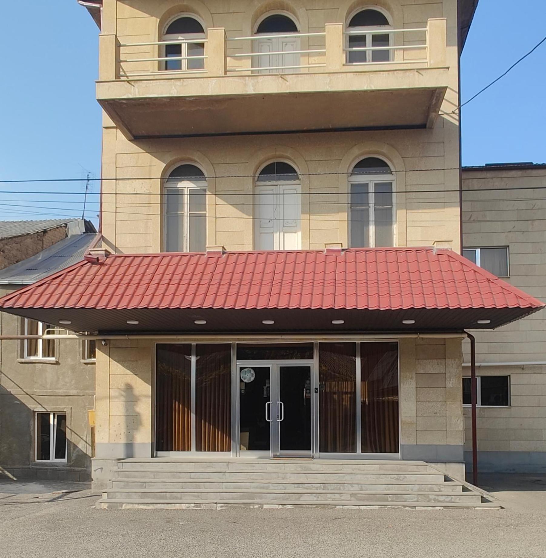 Areg Hotel Erywań Zewnętrze zdjęcie