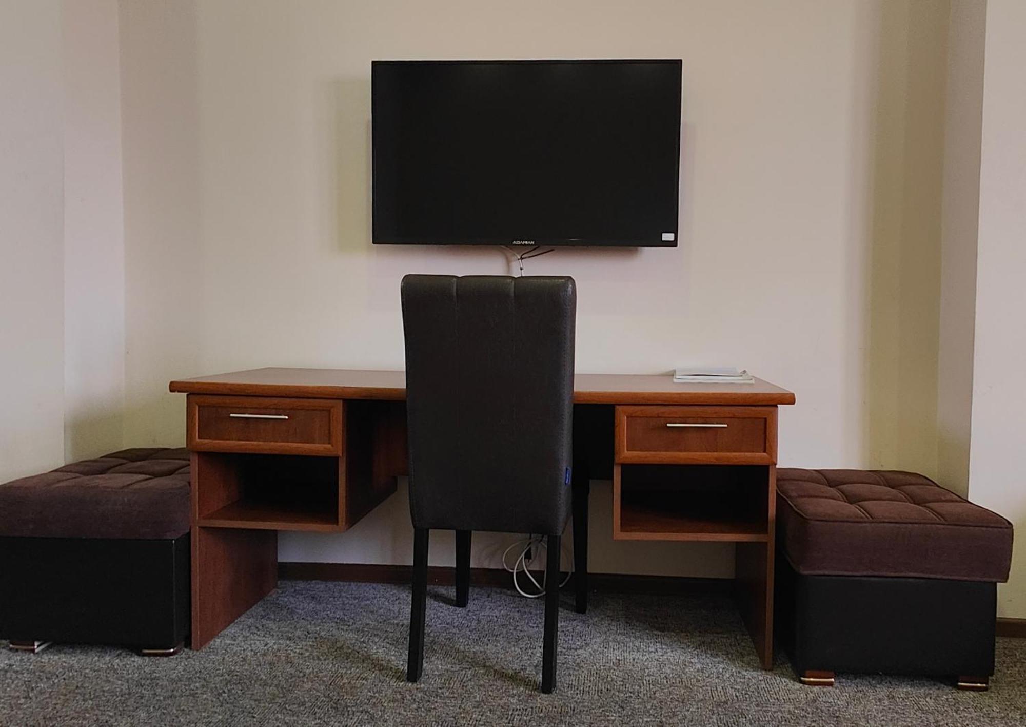 Areg Hotel Erywań Zewnętrze zdjęcie